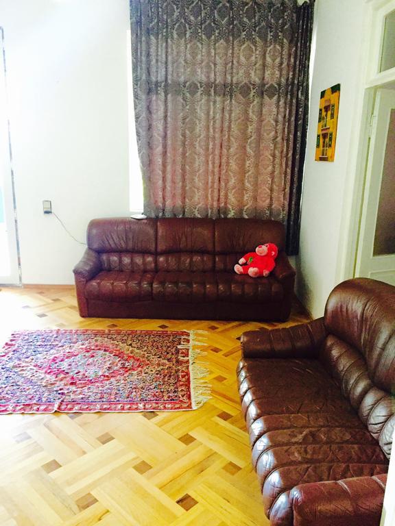 Guesthouse Natali Telavi Exteriör bild