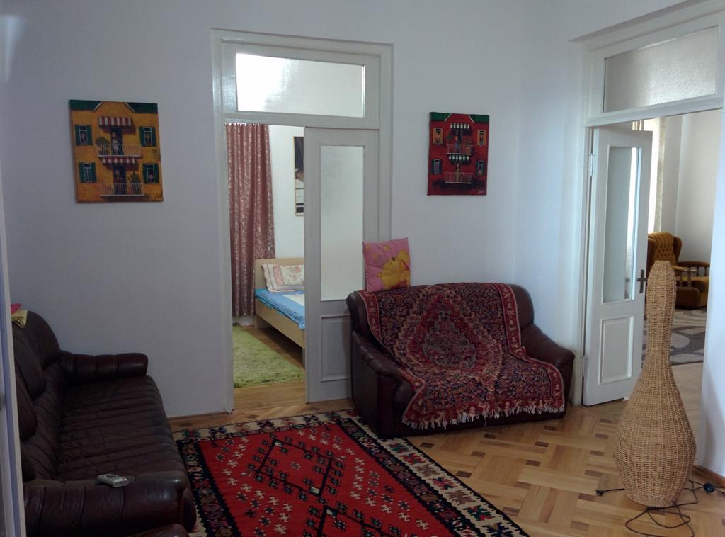Guesthouse Natali Telavi Exteriör bild